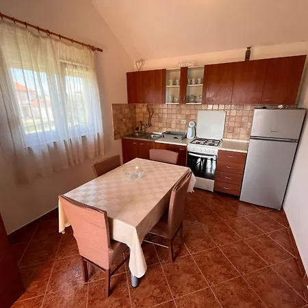 Julieta With Balcony And Grill - By Ta Leut Agency Apartament Privlaka (Zadar)