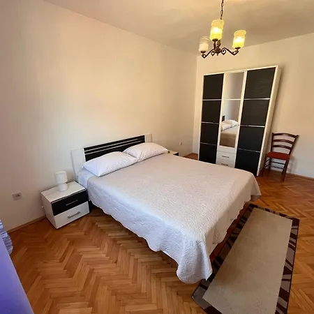 Julieta With Balcony And Grill - By Ta Leut Agency Apartament *